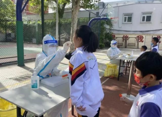 北京昌平、朝阳管控区清零解封，新增病例活动轨迹公布