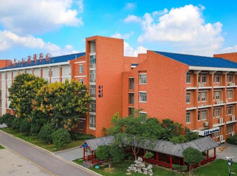 _东山外国语学校改公办_东山外国语是民办还是公办